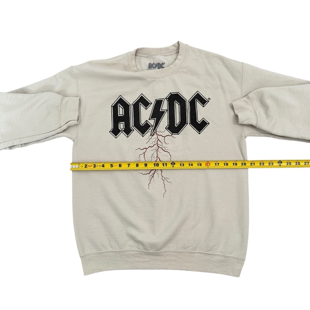 AC/DC Men's Medium Crewneck‎ Sweatshirt – Beige Lightning Bolt Graphic - Picture 5 of 5